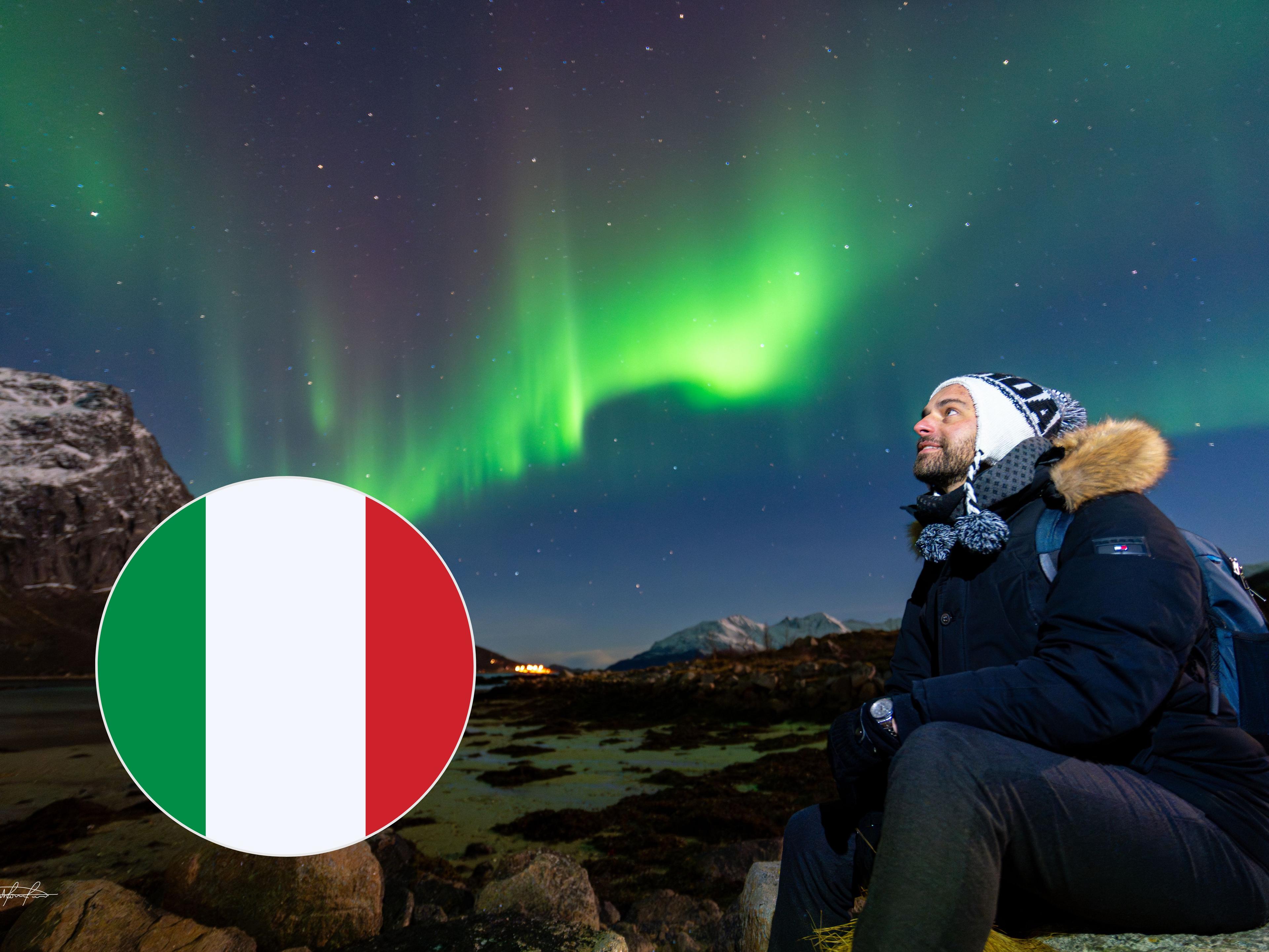 Tromsø: Northern Lights Tour with Italian-Speaking Expert Guides and Photos