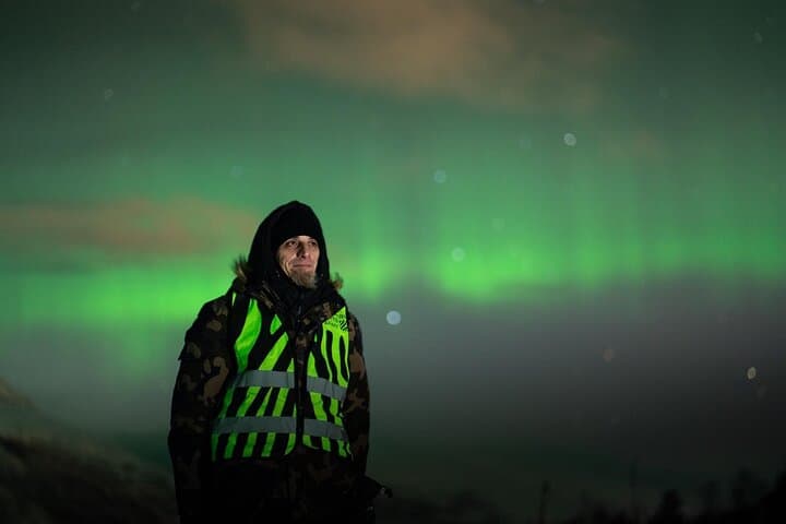 Tromsø: Northern Lights Tour with French-Speaking Expert Guides and Photos photo 2